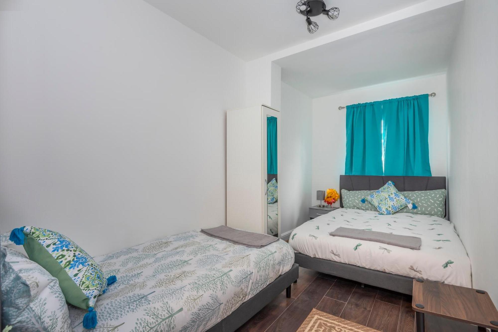 Modern Family Home W/Wi-Fi, Netflix, Self Check-In London Eksteriør bilde